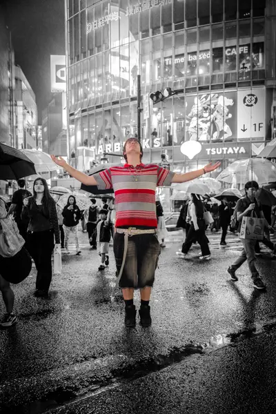 Solo Portrait photoshoot in Tokyo by Phil S