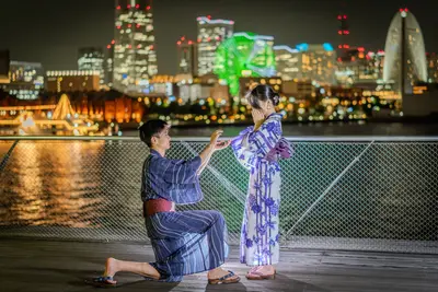 Couples photoshoot in Yokohama by Phil S