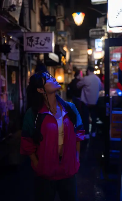 Solo Portrait photoshoot in Tokyo by Akio K