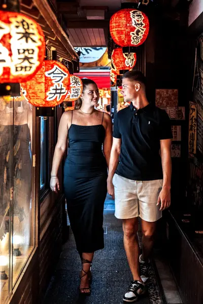 Couples photoshoot in Osaka by Soh