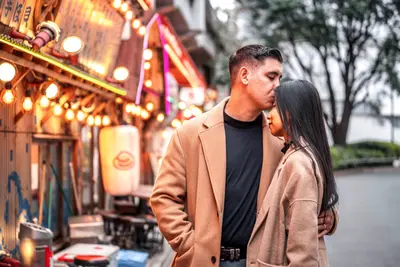 Couples photoshoot in Tokyo by Soh