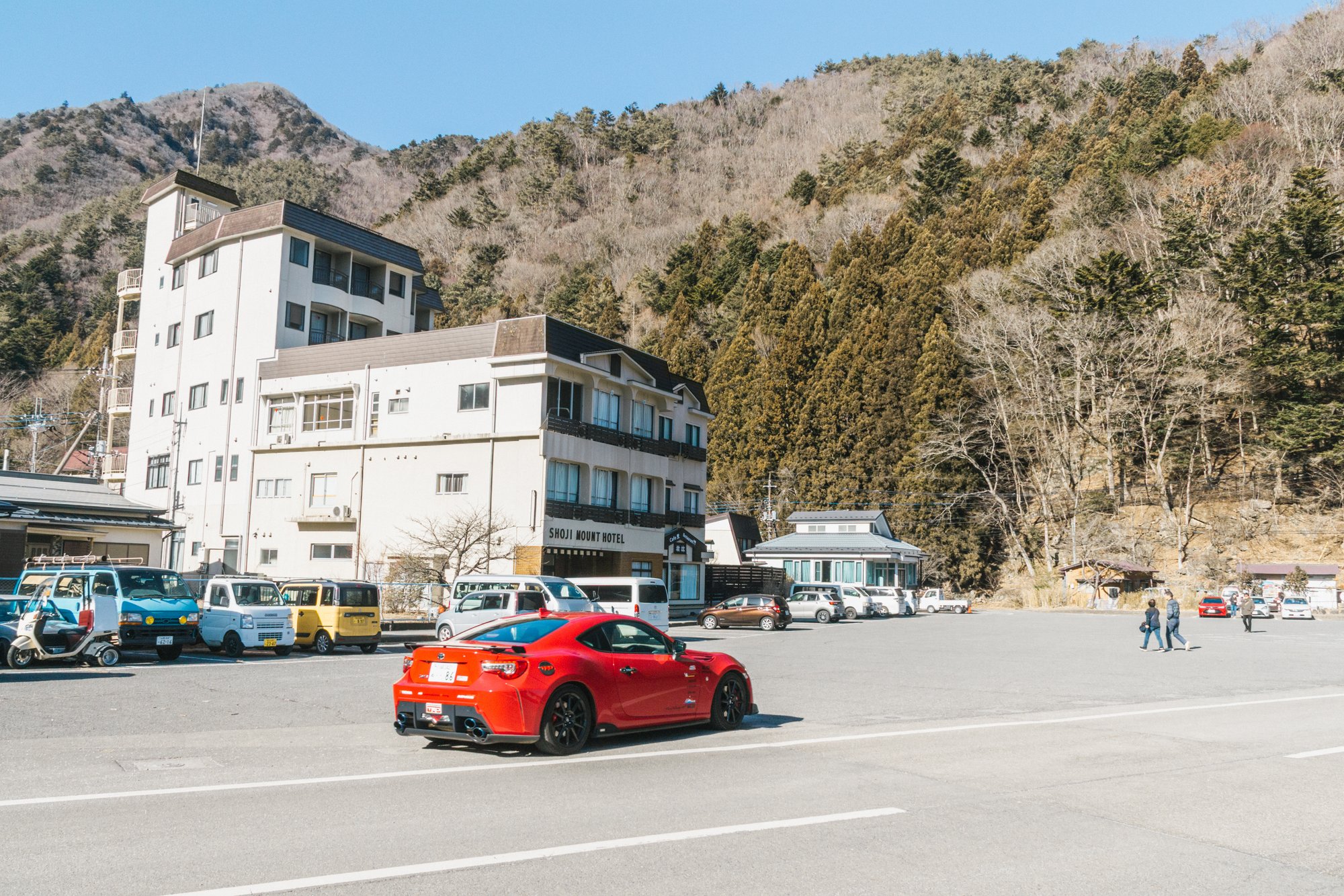Photo by Shiina Adachi