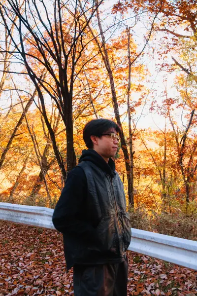 Solo Portrait photoshoot in Nikko by Shiina A