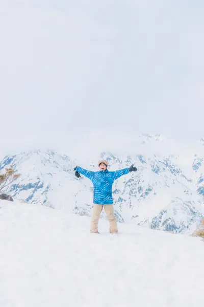 Friends Trip photoshoot in Sapporo by Shiina A