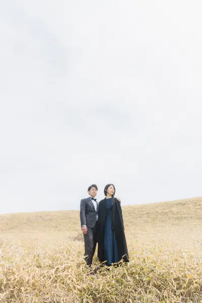 Engagement photoshoot on Lake Kawaguchi by Shiina A