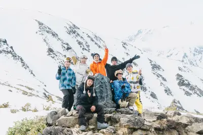 Friends Trip photoshoot in Sapporo by Shiina A
