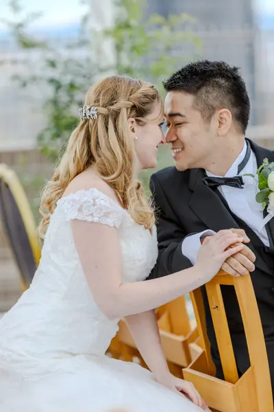 Wedding photoshoot in Osaka by Bernard L