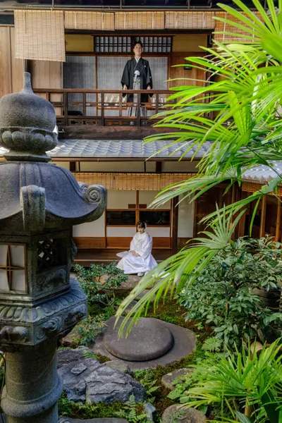 Wedding photoshoot in Kyoto by Bernard L
