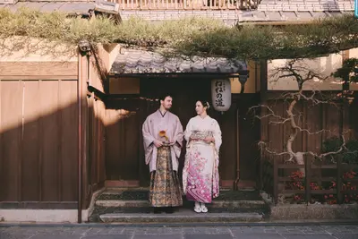 Anniversary photoshoot in Kyoto by Sanbao Z