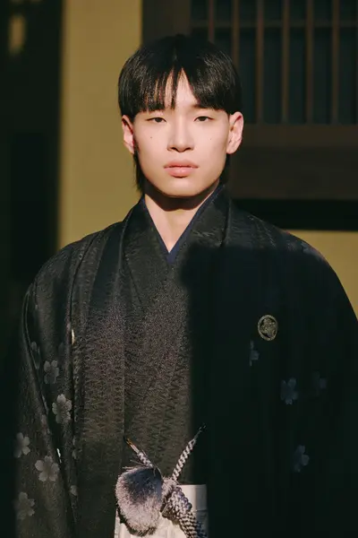 Solo Portrait photoshoot in Kyoto by Sanbao Z