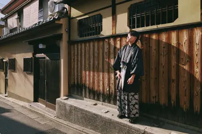 Solo Portrait photoshoot in Kyoto by Sanbao Z