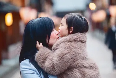 Family photoshoot in Kanazawa by Scott T