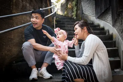 Family photoshoot in Kanazawa by Scott T